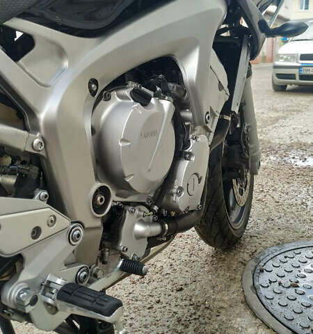 Черный Ямаха FZ6 N, объемом двигателя 0.6 л и пробегом 24 тыс. км за 4900 $, фото 3 на Automoto.ua