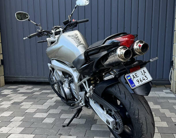 Сірий Ямаха FZ6 N, об'ємом двигуна 0.6 л та пробігом 36 тис. км за 4800 $, фото 4 на Automoto.ua