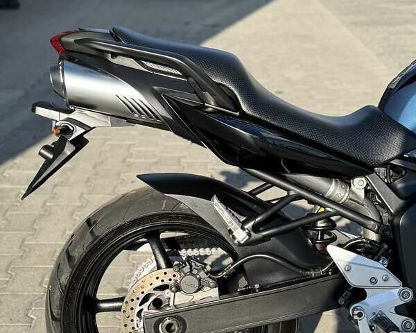 Синий Ямаха FZ6 N, объемом двигателя 0.6 л и пробегом 12 тыс. км за 5499 $, фото 12 на Automoto.ua