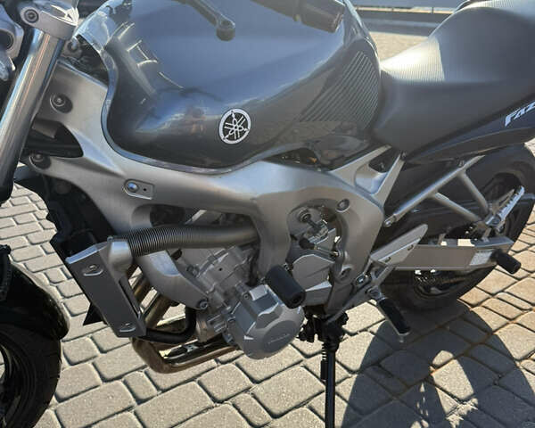 Синий Ямаха FZ6 N, объемом двигателя 0.6 л и пробегом 39 тыс. км за 5000 $, фото 11 на Automoto.ua