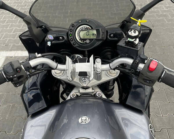 Серый Ямаха FZ6 S, объемом двигателя 0.6 л и пробегом 50 тыс. км за 4700 $, фото 1 на Automoto.ua