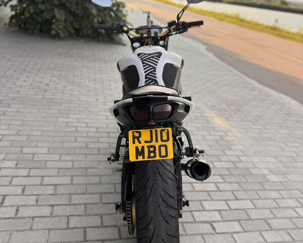 Ямаха FZ8, объемом двигателя 0.8 л и пробегом 28 тыс. км за 6050 $, фото 11 на Automoto.ua