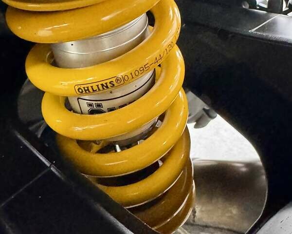 Ямаха FZ8, объемом двигателя 0.8 л и пробегом 25 тыс. км за 6999 $, фото 13 на Automoto.ua