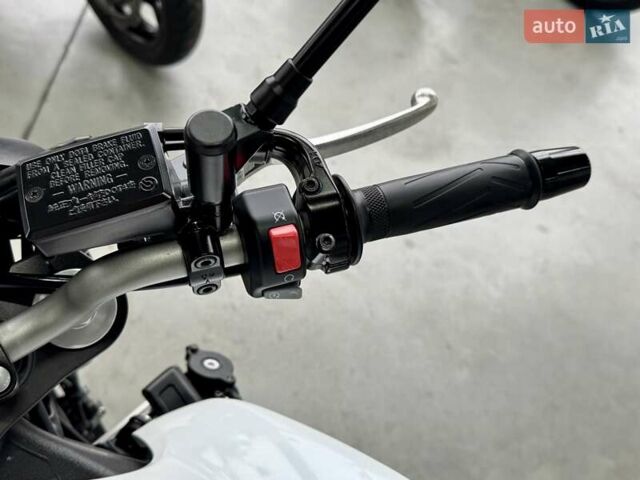 Ямаха FZ8, объемом двигателя 0.8 л и пробегом 25 тыс. км за 6999 $, фото 17 на Automoto.ua