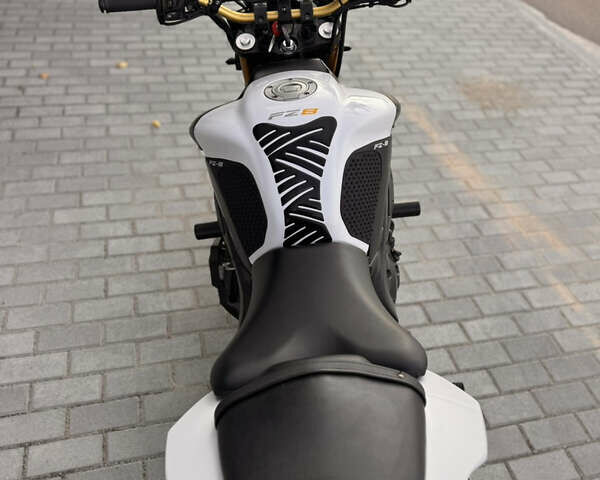 Ямаха FZ8, объемом двигателя 0.8 л и пробегом 28 тыс. км за 6550 $, фото 8 на Automoto.ua