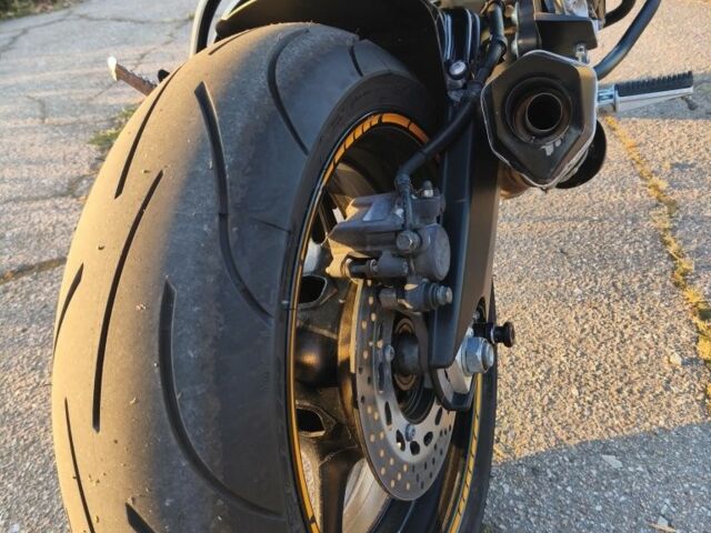 Ямаха FZ8, об'ємом двигуна 0.8 л та пробігом 0 тис. км за 7700 $, фото 7 на Automoto.ua