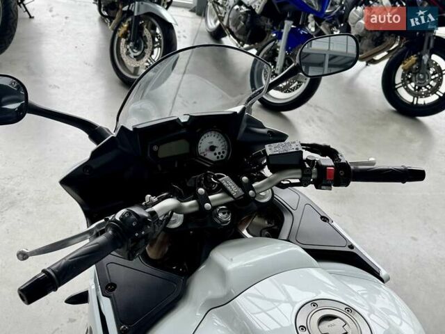 Ямаха FZ8, об'ємом двигуна 0.8 л та пробігом 35 тис. км за 6999 $, фото 14 на Automoto.ua