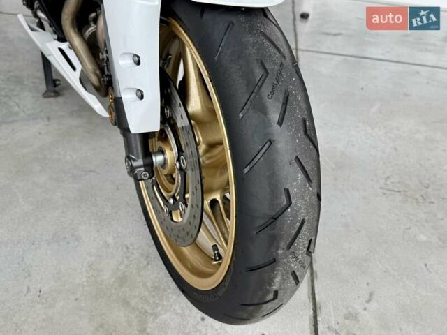 Ямаха FZ8, об'ємом двигуна 0.8 л та пробігом 35 тис. км за 6999 $, фото 5 на Automoto.ua