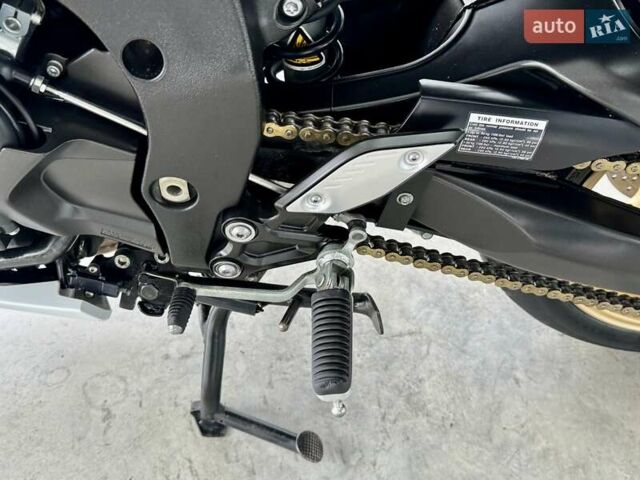 Ямаха FZ8, об'ємом двигуна 0.8 л та пробігом 35 тис. км за 6999 $, фото 12 на Automoto.ua