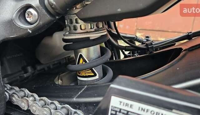 Ямаха FZ8-SA, об'ємом двигуна 0.8 л та пробігом 17 тис. км за 7600 $, фото 19 на Automoto.ua