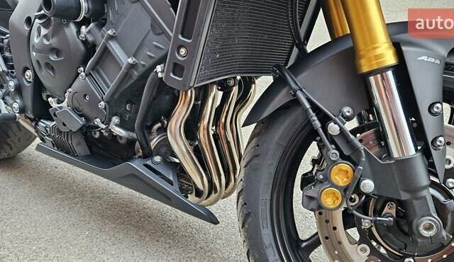 Ямаха FZ8-SA, об'ємом двигуна 0.8 л та пробігом 17 тис. км за 7600 $, фото 10 на Automoto.ua