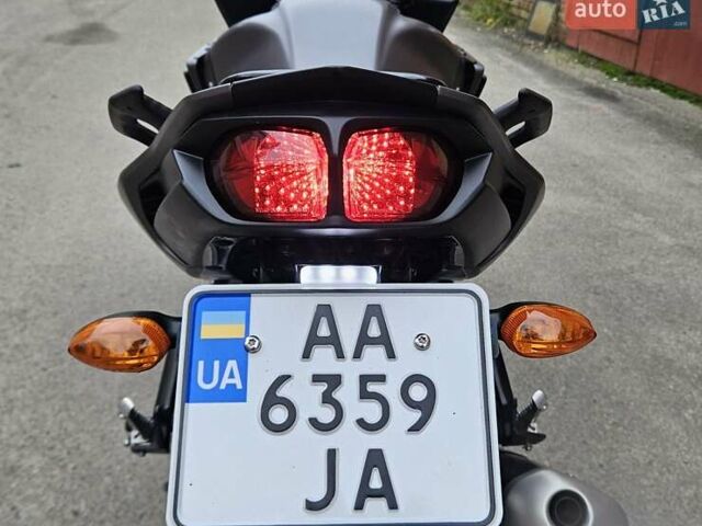 Ямаха FZ8-SA, об'ємом двигуна 0.8 л та пробігом 17 тис. км за 7600 $, фото 35 на Automoto.ua