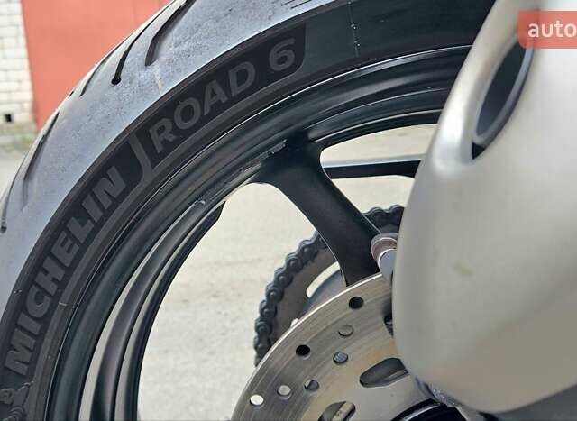 Ямаха FZ8-SA, об'ємом двигуна 0.8 л та пробігом 17 тис. км за 7600 $, фото 20 на Automoto.ua