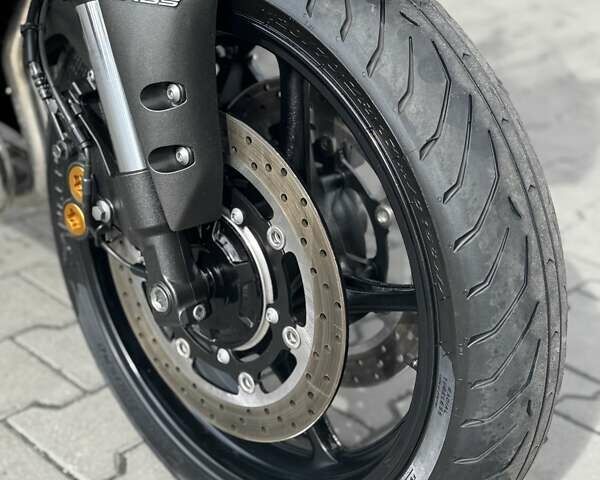 Серый Ямаха FZ8, объемом двигателя 0.8 л и пробегом 19 тыс. км за 8499 $, фото 17 на Automoto.ua
