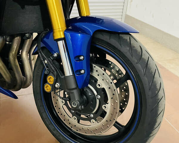 Синий Ямаха FZ8, объемом двигателя 0.8 л и пробегом 33 тыс. км за 8600 $, фото 16 на Automoto.ua