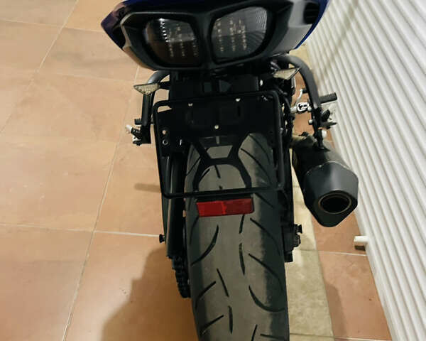 Синий Ямаха FZ8, объемом двигателя 0.8 л и пробегом 33 тыс. км за 8600 $, фото 40 на Automoto.ua