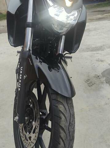 Черный Ямаха FZ 25, объемом двигателя 0.25 л и пробегом 1 тыс. км за 3600 $, фото 14 на Automoto.ua