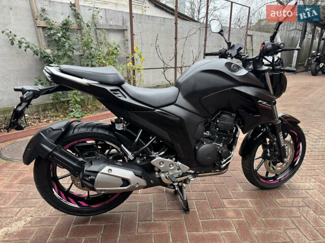 Ямаха FZ 25, объемом двигателя 0 л и пробегом 6 тыс. км за 3000 $, фото 3 на Automoto.ua