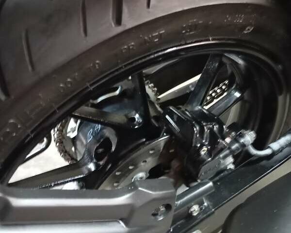 Ямаха FZ 25, объемом двигателя 0 л и пробегом 2 тыс. км за 3200 $, фото 7 на Automoto.ua