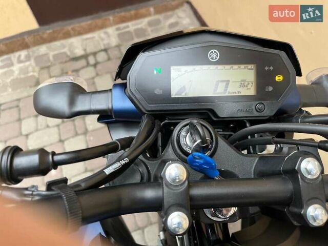 Синий Ямаха FZ 25, объемом двигателя 0.25 л и пробегом 4 тыс. км за 2950 $, фото 14 на Automoto.ua