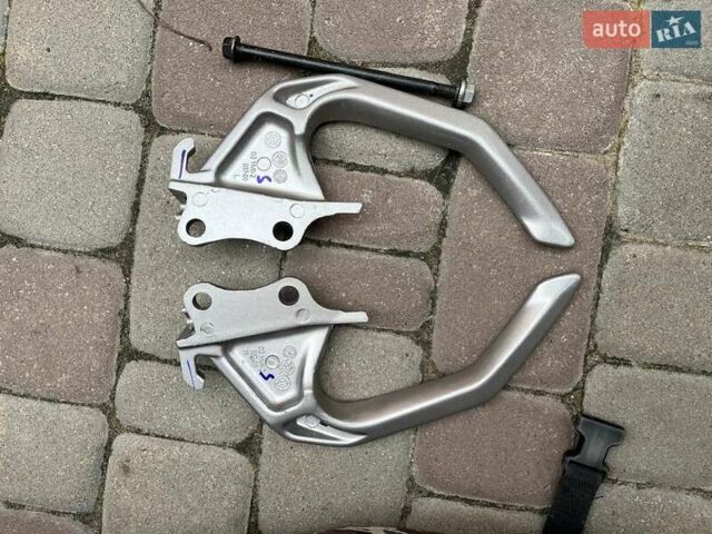 Синий Ямаха FZ 25, объемом двигателя 0.25 л и пробегом 4 тыс. км за 2950 $, фото 19 на Automoto.ua