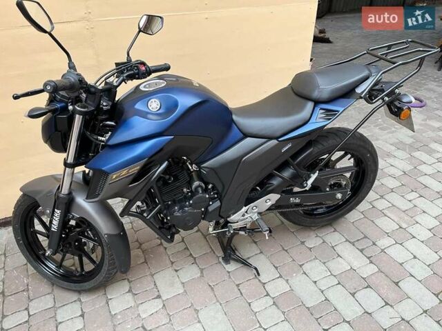 Синий Ямаха FZ 25, объемом двигателя 0.25 л и пробегом 4 тыс. км за 2950 $, фото 13 на Automoto.ua
