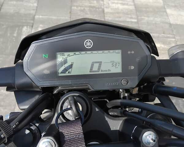 Чорний Ямаха FZ 250, об'ємом двигуна 0.25 л та пробігом 1 тис. км за 3900 $, фото 1 на Automoto.ua