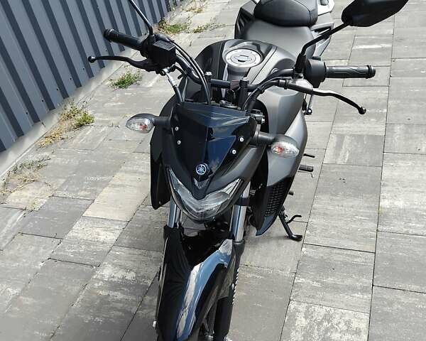 Чорний Ямаха FZ 250, об'ємом двигуна 0.25 л та пробігом 1 тис. км за 3900 $, фото 15 на Automoto.ua