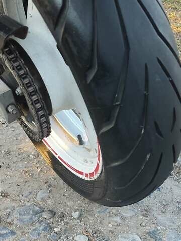 Черный Ямаха FZR 600R, объемом двигателя 0.6 л и пробегом 75 тыс. км за 2700 $, фото 1 на Automoto.ua