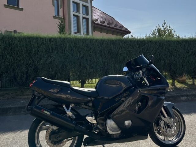 Ямаха FZR 600R, объемом двигателя 0.6 л и пробегом 0 тыс. км за 1800 $, фото 6 на Automoto.ua