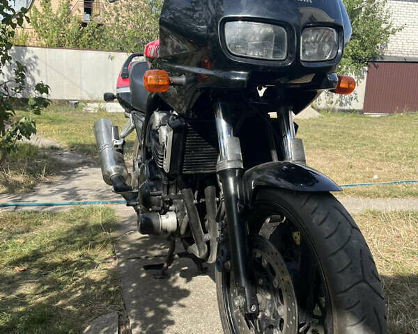 Черный Ямаха FZS 600 Fazer, объемом двигателя 0.6 л и пробегом 71 тыс. км за 3100 $, фото 2 на Automoto.ua