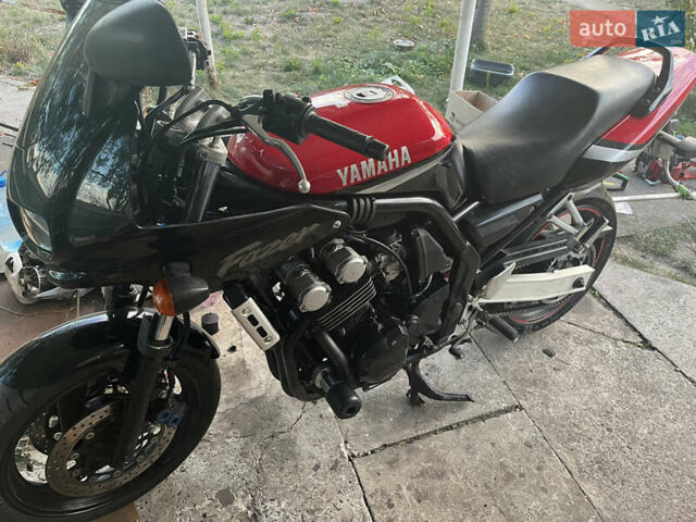 Черный Ямаха FZS 600 Fazer, объемом двигателя 0.6 л и пробегом 71 тыс. км за 3100 $, фото 7 на Automoto.ua