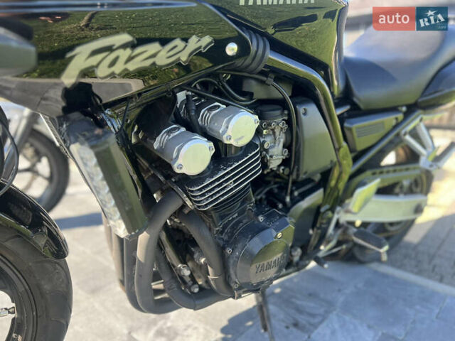 Чорний Ямаха FZS 600 Fazer, об'ємом двигуна 0.6 л та пробігом 86 тис. км за 2900 $, фото 9 на Automoto.ua