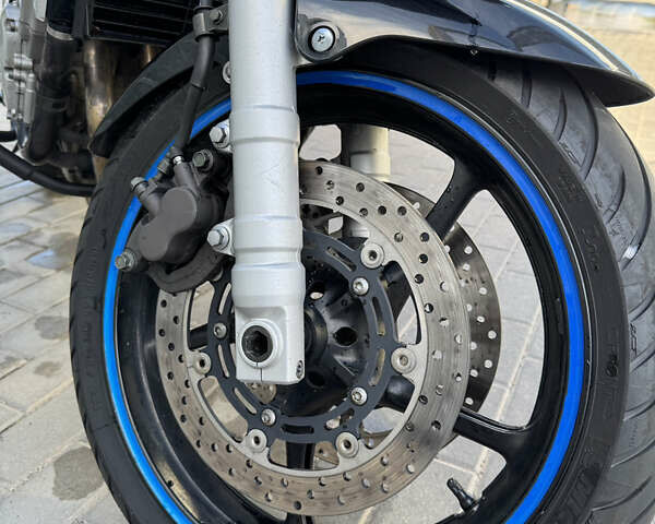 Чорний Ямаха FZS 600 Fazer, об'ємом двигуна 0.6 л та пробігом 3 тис. км за 4800 $, фото 8 на Automoto.ua