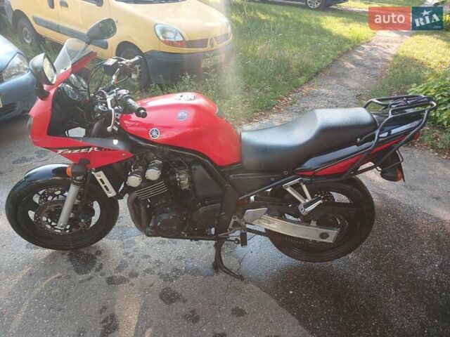 Красный Ямаха FZS 600 Fazer, объемом двигателя 0.6 л и пробегом 58 тыс. км за 3050 $, фото 4 на Automoto.ua