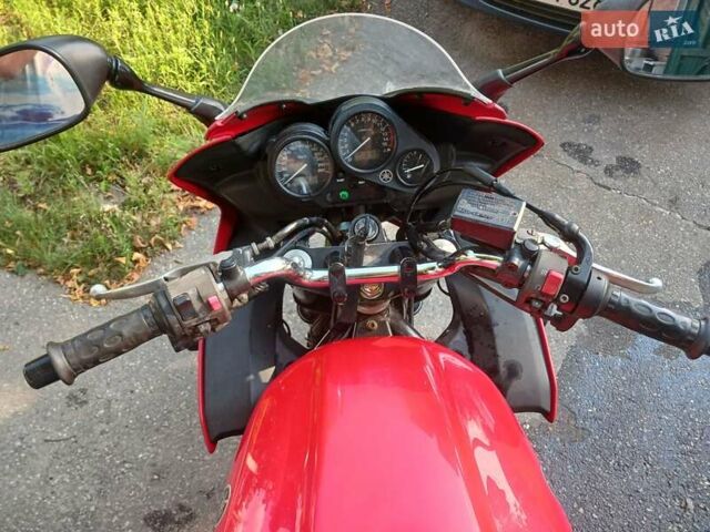 Красный Ямаха FZS 600 Fazer, объемом двигателя 0.6 л и пробегом 58 тыс. км за 3050 $, фото 2 на Automoto.ua