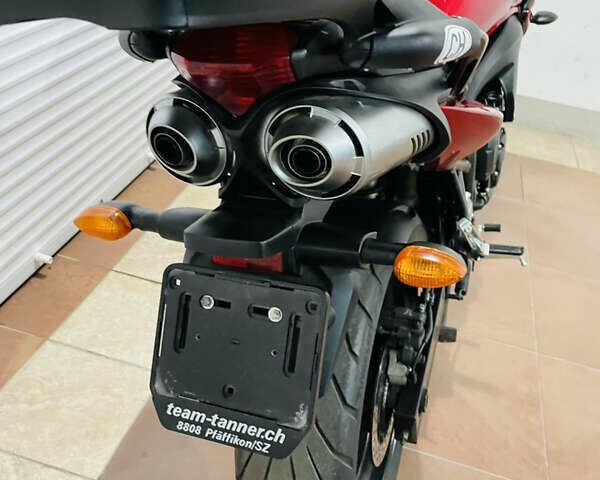 Красный Ямаха FZS 600 Fazer, объемом двигателя 0.6 л и пробегом 9 тыс. км за 6200 $, фото 37 на Automoto.ua