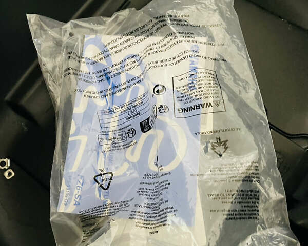 Красный Ямаха FZS 600 Fazer, объемом двигателя 0.6 л и пробегом 9 тыс. км за 6200 $, фото 28 на Automoto.ua