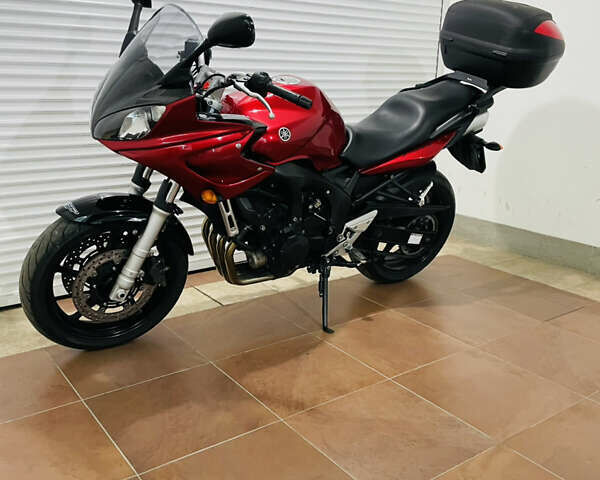 Красный Ямаха FZS 600 Fazer, объемом двигателя 0.6 л и пробегом 9 тыс. км за 6200 $, фото 21 на Automoto.ua