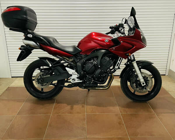 Красный Ямаха FZS 600 Fazer, объемом двигателя 0.6 л и пробегом 9 тыс. км за 6200 $, фото 32 на Automoto.ua