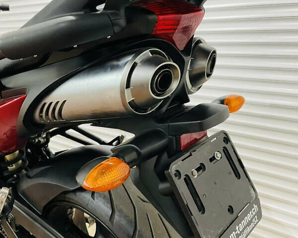 Красный Ямаха FZS 600 Fazer, объемом двигателя 0.6 л и пробегом 9 тыс. км за 6200 $, фото 20 на Automoto.ua