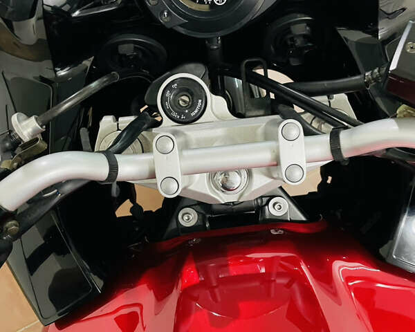 Красный Ямаха FZS 600 Fazer, объемом двигателя 0.6 л и пробегом 9 тыс. км за 6200 $, фото 12 на Automoto.ua