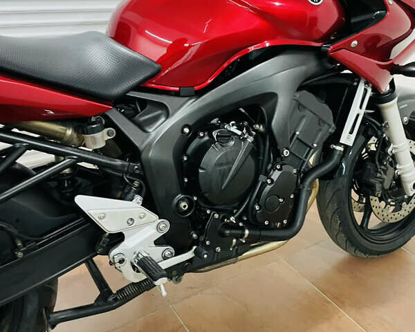 Красный Ямаха FZS 600 Fazer, объемом двигателя 0.6 л и пробегом 9 тыс. км за 6200 $, фото 33 на Automoto.ua