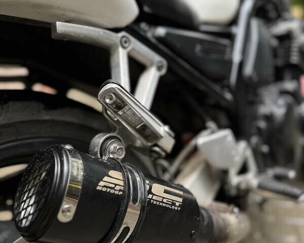 Ямаха FZS 600 Fazer, об'ємом двигуна 0.6 л та пробігом 30 тис. км за 4000 $, фото 4 на Automoto.ua