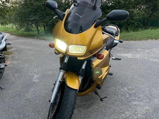 Ямаха FZS 600 Fazer, объемом двигателя 0.6 л и пробегом 0 тыс. км за 2800 $, фото 1 на Automoto.ua