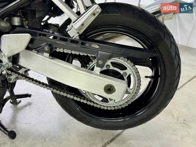 Ямаха FZS 600 Fazer, объемом двигателя 0.6 л и пробегом 22 тыс. км за 3999 $, фото 10 на Automoto.ua