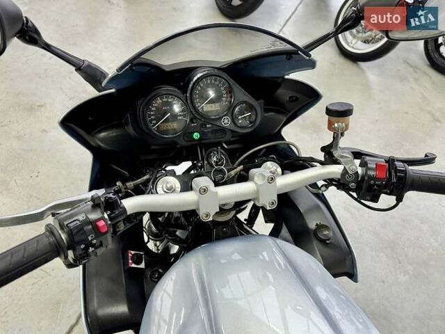 Ямаха FZS 600 Fazer, объемом двигателя 0.6 л и пробегом 22 тыс. км за 3999 $, фото 12 на Automoto.ua