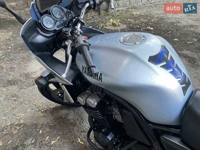 Сірий Ямаха FZS 600 Fazer, об'ємом двигуна 0.6 л та пробігом 56 тис. км за 5800 $, фото 10 на Automoto.ua