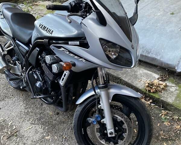 Сірий Ямаха FZS 600 Fazer, об'ємом двигуна 0.6 л та пробігом 56 тис. км за 5800 $, фото 16 на Automoto.ua