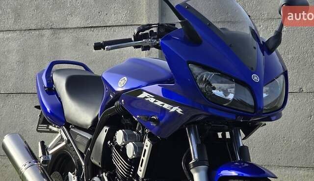 Синий Ямаха FZS 600 Fazer, объемом двигателя 0.6 л и пробегом 40 тыс. км за 4100 $, фото 44 на Automoto.ua